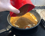 Foto del paso 2 de la receta: Pechuguitas de pollo en salsa de carrilleras