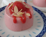 Foto del paso 4 de la receta: Postre de queso y fresas