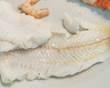 Foto del paso 4 de la receta: Ensaladilla de Merluza y Gamba  blanca de Huelva