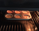Foto del paso 3 de la receta: Cupcakes de arándanos keto con buttercream de queso (muffins o magdalenas)