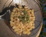 Foto langkah ke 2 dari resep Sambel goreng kentang pete.