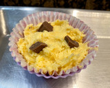Foto del paso 9 de la receta: Muffins de mantequilla con trocitos de chocolate con leche