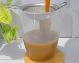 Foto langkah ke 1 dari resep Kunyit Asam Latte.