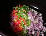 Foto del paso 2 de la receta Lentejas con verduras y mini pimientos