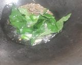 A picture of step 2 of Gawar (Cluster beans) Thecha.