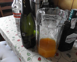 Foto del paso 1 de la receta: Agua de Valencia con fresas