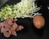 Foto langkah ke 1 dari resep Nasi goreng.