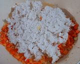 Foto langkah ke 3 dari resep Garlic Butter Rice.