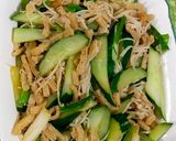 小黃瓜炒豆條的食譜步驟3照片