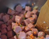 Foto del paso 1 de la receta: Salsa con salchichas para acompañar polenta