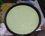 Foto langkah ke 2 dari resep Dadar gulung unti kelapa.