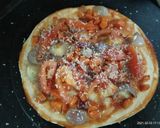 A picture of step 2 of Carrot Pizza.