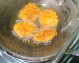 Foto langkah ke 3 dari resep Bakwan Jagung ala Bunda Yunni.