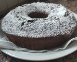 Foto del passaggio 4 della ricetta Ciambellone allo yogurt di fragole, gocce di cioccolato ❤️