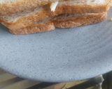 Foto langkah ke 3 dari resep Sandwich Nugget & Egg Scramble.