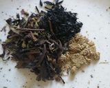 Foto del paso 1 de la receta: Té oolong con hijiki☕🌿