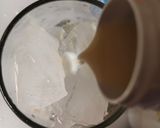 Foto langkah ke 3 dari resep Milky Cappuccino Drink.