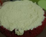 Foto langkah ke 3 dari resep Red Velvet Cheesecake.