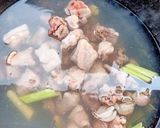 รูปขั้นตอนการทำที่ 2 ของ ต้มแซ่บกระดูกอ่อนหมู