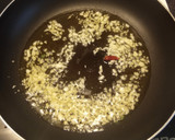 Foto del paso 3 de la receta: Kokotxas de merluza al pil-pil