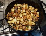Foto del paso 5 de la receta: Bifecitos con papas al disco