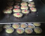 Foto langkah ke 4 dari resep Springkle cup cake.