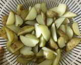 Hình bước làm 4 của món Khoai tây bọc đường