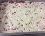 A picture of step 4 of Dorito chicken casserole.