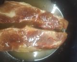 Foto del paso 2 de la receta: Chuletas caramelizadas con verduras al horno