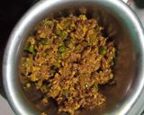 A picture of step 2 of Paneer bhurji.