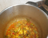 Foto del paso 4 de la receta: Pollo con verduras (estilo abuelas)