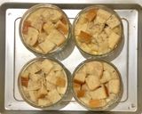 Foto langkah ke 3 dari resep Bread Pudding.