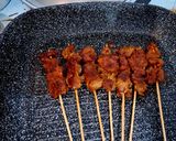 Foto langkah ke 4 dari resep Sate Ayam Manis ala Devina Hermawan (bisa untuk Frozen Food).