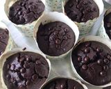 Foto langkah ke 5 dari resep Muffin Coklat Chocochips ala Breadtalk.