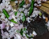 A picture of step 4 of Vada curry.