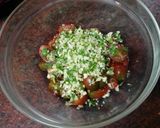 Foto del paso 1 de la receta: Lubina al horno sobre cama de cebolla, papas y tomates cherry
