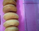 Foto langkah ke 5 dari resep Donat Maizena keju & seres.