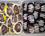 Foto langkah ke 3 dari resep Kurma Mete Lapis Coklat.