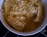 Une image de l'étape 2 de Ramen au poulet 😋 #mars.
