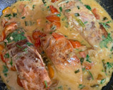 Foto del paso 3 de la receta: Salmón en salsa cremosa😋😋