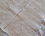 Foto del passaggio 1 della ricetta Roselline di pasta sfoglia