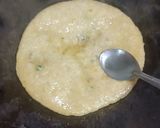 A picture of step 4 of Bihari Makuni Paratha.