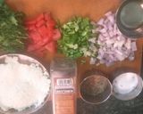 A picture of step 1 of Paneer bhurji.