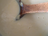 Postre de piña rellena