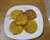 A picture of step 4 of Dudhi bhopala uttapam.
