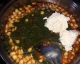 A picture of step 4 of Corn palak.