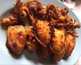 Foto langkah ke 2 dari resep Cumi bakar pedas.