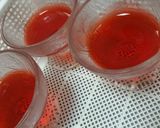 A picture of step 1 of Mango custard jelly.