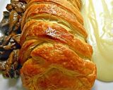 Foto del paso 7 de la receta: Solomillo wellington con salsa de manzanas y setas