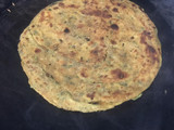 कसूरी मेथी का लच्छा पराठा (Kasuri methi ka laccha paratha recipe In Hindi)